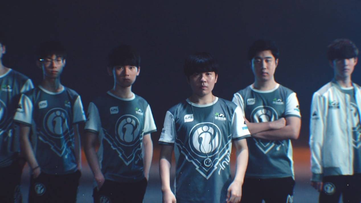 反思过往的 反思过往的