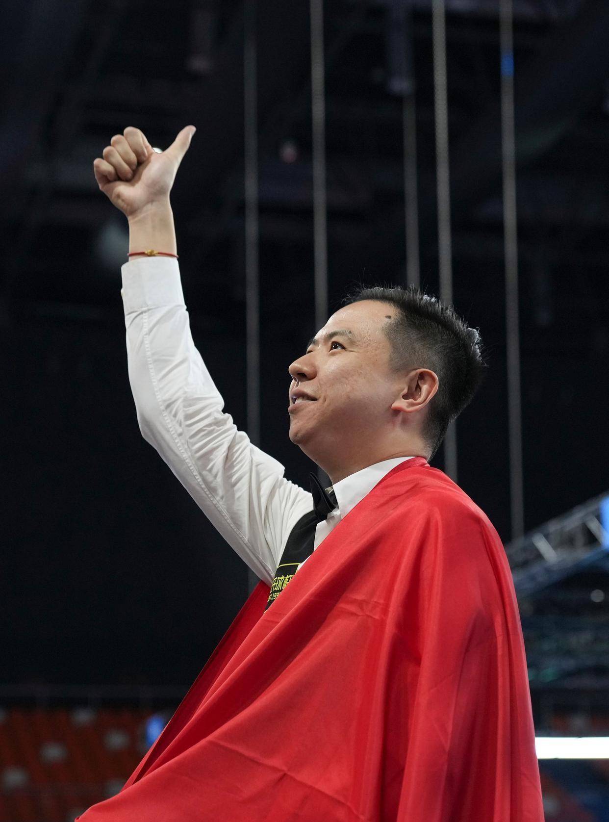 亚泰在面对 亚泰在面对