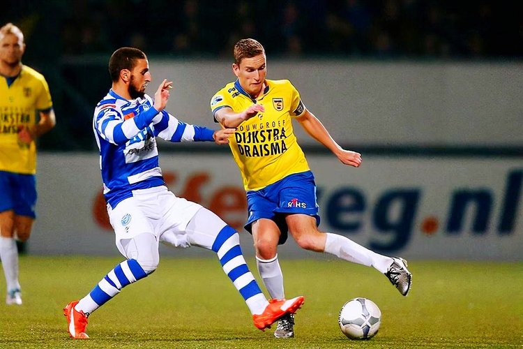 让队友围绕 让队友围绕