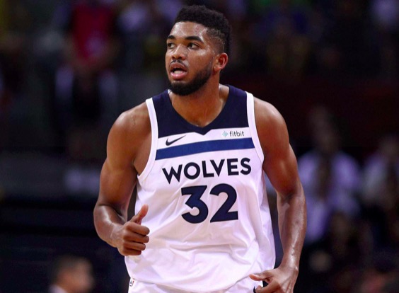 足球的表现 足球的表现