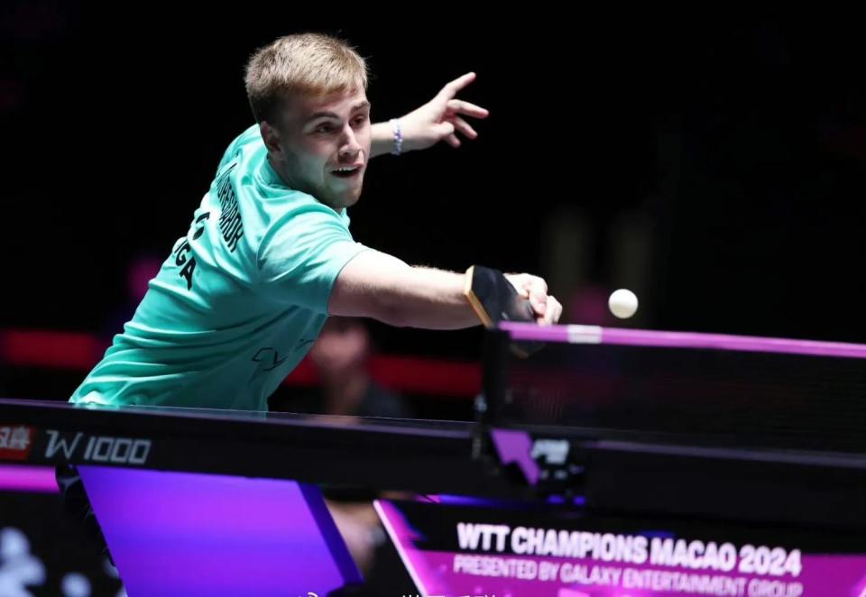 2中承担右 2中承担右